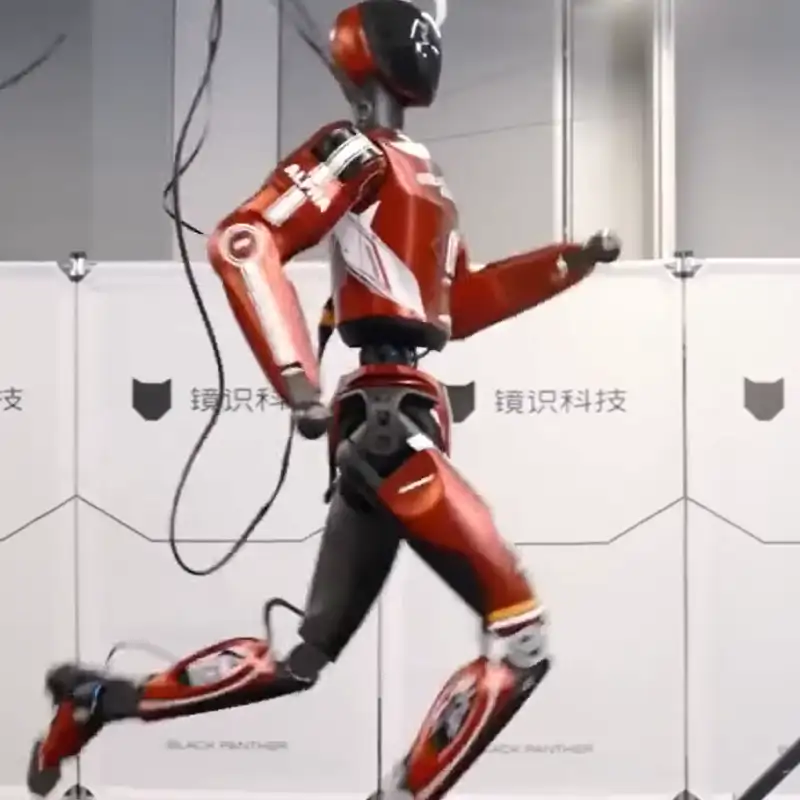 Robots que miran, recuerdan y conectan: el futuro humanoide ya está ...