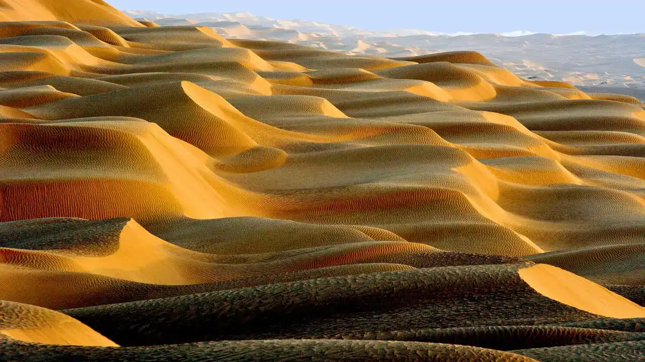 materiales-lunares-para-frenar-la-desertificacion_4f67238c_260518141810_260522103155_1280x720.webp