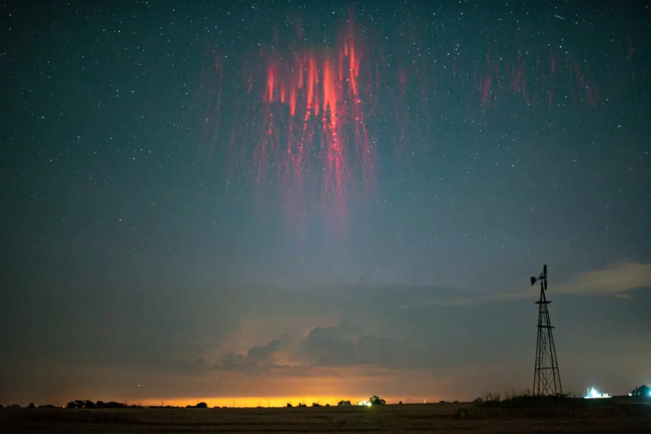 red-sprites-en-estados-unidos_2fa08873_260618165939_1280x855.webp