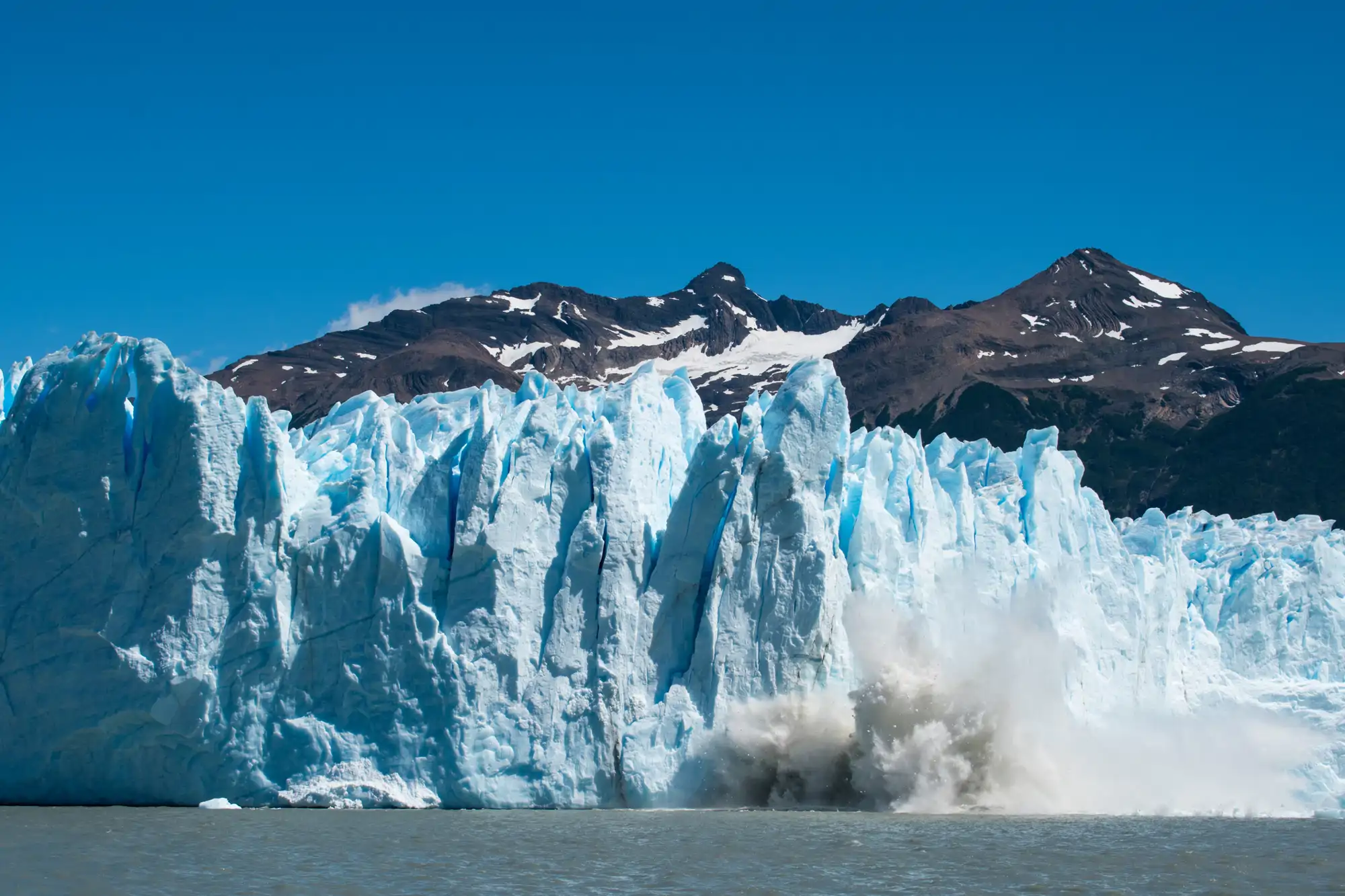 la-extincion_2ed1738e_260923165624_2000x1333.webp